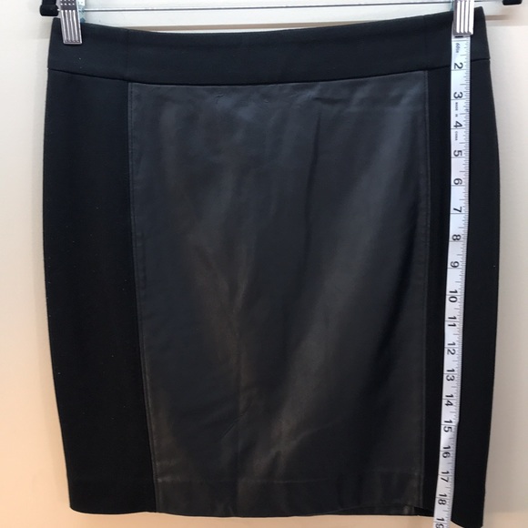 Ann Taylor LOFT Faux Leather Black Mini Skirt Size 4 - Picture 4 of 12